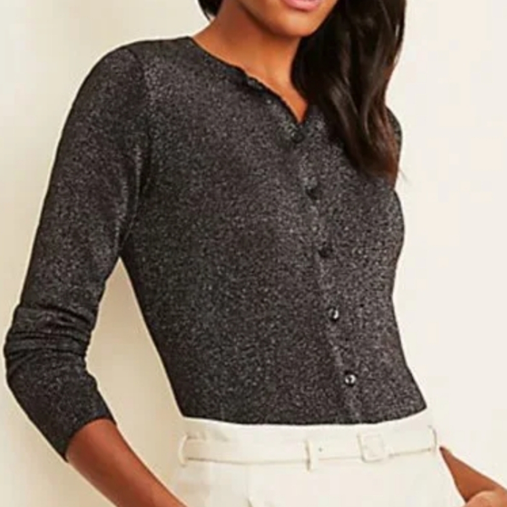 💥Banana repúblic Cardigan Color: Black gray